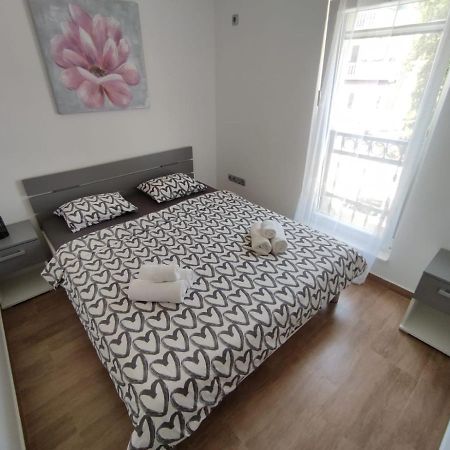 Apartman Ivana Biograd Na Moru Bagian luar foto