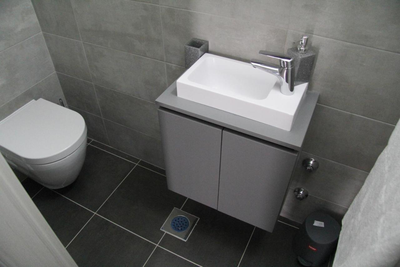Apartman Ivana Biograd Na Moru Bagian luar foto