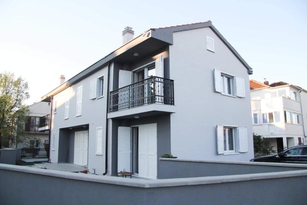 Apartman Ivana Biograd Na Moru Bagian luar foto